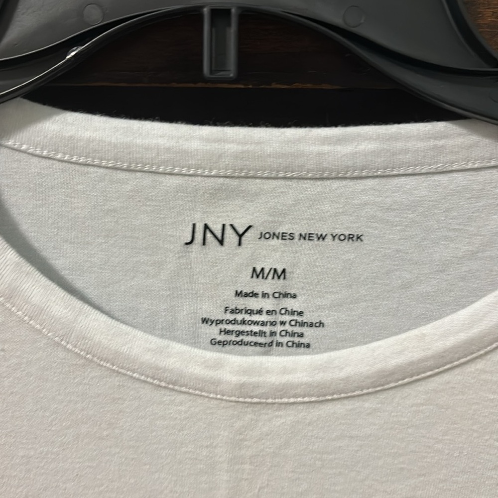 Basic Tee - Picture 2 of 3